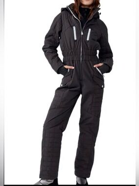 Free People Navy Blue One-Piece Ski Snow Jumpsuit with White Zippers